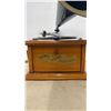 Image 2 : Thomas Collectors Edition Replica Gramaphone Phonograph Radio Model 166- Works