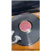 Image 5 : Thomas Collectors Edition Replica Gramaphone Phonograph Radio Model 166- Works