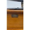 Image 8 : Thomas Collectors Edition Replica Gramaphone Phonograph Radio Model 166- Works