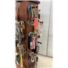 Image 3 : Seagull Pewter Wooden Rotating Keychain Display Rack with Assorted Keychains and More