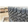Image 6 : Two Honda 8-Spoke Alloy Wheels with Magna Grip Radial HT M+S Tires, P185/65R15