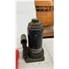 Image 5 : Hastings Pocket Size Compression Tester No. 1140, O-Ring Assortment, Bottle Jack, and More