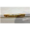 Image 9 : General Electric CFB-15 White Chest Freezer, 35 x 24 x 32"