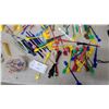 Image 3 : Collection of Vintage Plastic Cocktail Swizzle Sticks, Stirrers, Bottle Caps, and More