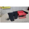 Image 1 : Citizen 5" Portable Black and White Television with AM/FM Radio and Yamaha Speakers