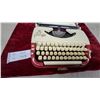 Image 3 : Princess 300 Portable Typewriter with Red Carrying Case