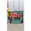 Image 2 : Hallmark 1940 Gendron Red Hot Roadster Pedal Car Display and Kiddie Car Classics Posters