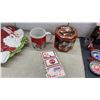 Image 6 : Coca-Cola Christmas Collectibles Including Ceramic Santa Platter, Ornaments, and More