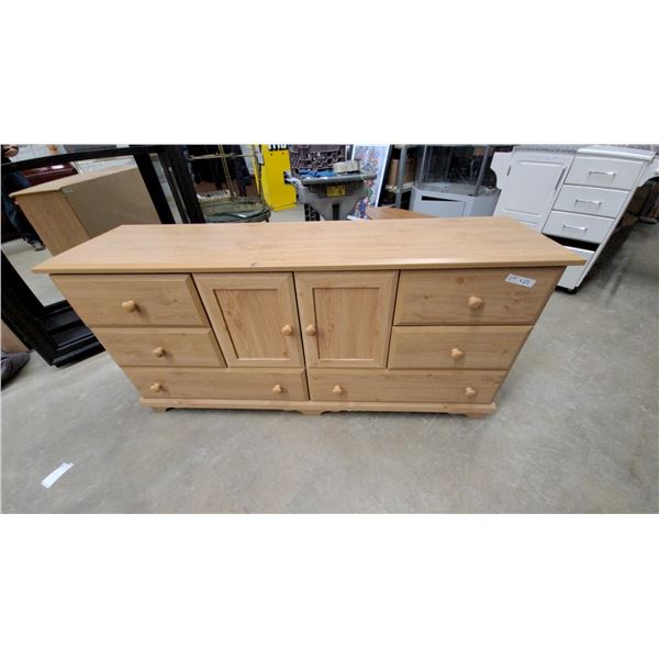 Light Natural Wood Six-Drawer Chest of Drawers with Round Wooden Knobs 32 x 66"×"17