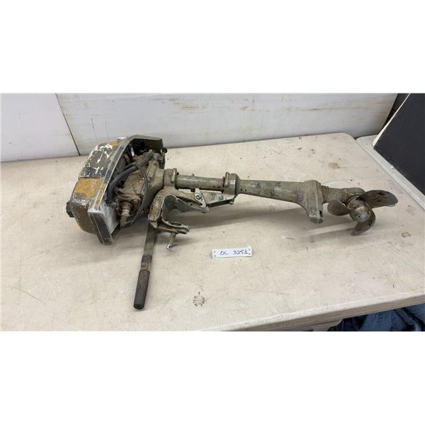 Johnson 2 HP Outboard Motor Model 2R73B
