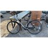 Image 1 : Miele Toscana 300 Hybrid Bicycle with SR Suntour Suspension and Fenders