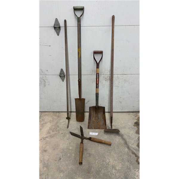 Garden Gripper Square Point Shovel, Drain Spade, Hoe, Hedge Shears, and More