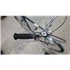 Image 3 : Free Spirit 5-Speed Step-Through Bicycle with Chrome Fenders and Wire Basket 25"