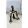 Image 9 : Combination Wrenches, Flare Tool,Staple Gun, Drill Bits, Hub Puller, Torque Wrench, Punch & More