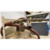 Image 3 : 20 Pound Propane Tank with Hose