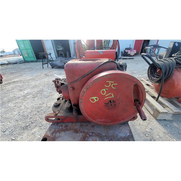 International Harvester McCormick 1-1/2 to 2 1/2 Horsepower Type LA Stationary Gasoline Engine
