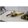 Image 6 : 2xJohn Deere Chainsaws, 30 and a Bigger One