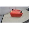 Image 4 : Quicksilver 6-Gallon Portable Marine Fuel Tank