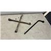 Image 6 : Trailer Hitch 1 7/8" Ball Mount, Coupler, 4-Lug Trailer Axle Hub, and Lug Wrenches