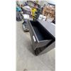 Image 4 : Dark Brown Four-Drawer Chest of Drawers with Stepped Cascading Design40 x 32 x 19"