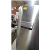 Image 4 : Frigidaire Gallery Stainless Steel Top-Freezer Refrigerator 65 x 29 x 30"