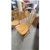 Image 2 : Set of Three Light Wood Windsor-Style Spindle-Back Dining Chairs