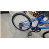 Image 6 : Mongoose Stratus Mountain Bike, Blue and Black,, Multi-Speed19"
