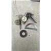 Image 5 : Antique Precision Machinist Tool Lot: Coventry, Tabor, Athol, and Starrett Gauges with Case