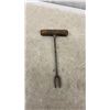 Image 12 : Vintage Woodworking Tools Lot: Planers, Saw Set, German Seiger Tool, 2 Chisels, Gimlet, and More