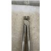 Image 8 : Vintage H & D Co. Chicago and Shapp Veterinary Tools: Dental Forceps, Hoof Trimmer, and More