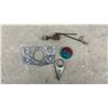 Image 4 : Vintage Auto and Oil Emblems and Car Parts