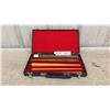 Image 1 : Vintage Boston Four-Piece Screw-On Brass Collet Boston Pool Cue Stick with Carry Case
