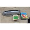 Image 6 : Framed Pictures, Coffee Signs, Serving Tray, Coin Organizer, Veggy Chopper and More