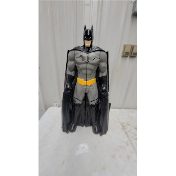 Spin Master Batman 2-in-1 Batcave Transformation Playset Action Figure