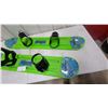 Image 2 : Sportsstuff Ski Rider Snowboards, Pair, Green with Black Strap Bindings