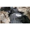 Image 5 : Essofres Furs Fox Fur Stole and Black Fur Stoles