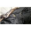 Image 5 : Black Crushed Velvet Winter Coat with Faux Fur Trim on Collar, Front, and Cuffs