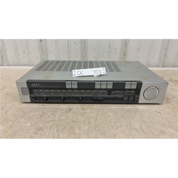 Akai AA-R1 Stereo Receiver with AM/FM Tuner