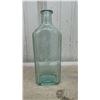 Image 11 : Collection of Vintage Medicinal Bottles - Noxzema
