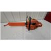 Image 1 : Husqvarna 266 SE Gas-Powered Chainsaw with Bar Cover