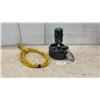 Image 1 : Bond Manufacturing 10,000 BTU Propane Heater & Trouble Light