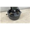 Image 2 : Bond Manufacturing 10,000 BTU Propane Heater & Trouble Light