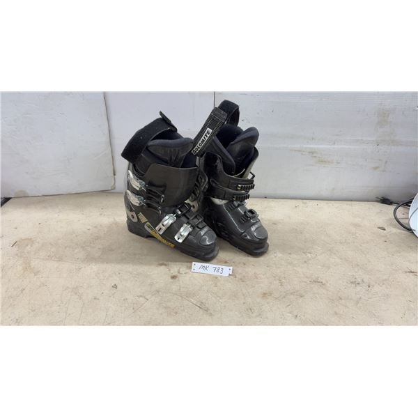 Dolomite Team FX Ski Boots with Energy Power Strap, Sz Men's 10