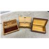 Image 6 : 6 Handcrafted Boxes & Ship