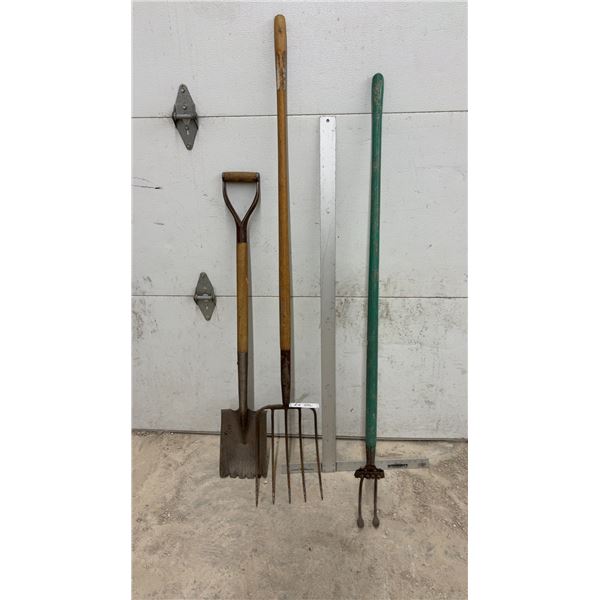 D-Handle Square-Point Shovel, Pitchfork, Cultivator, and More