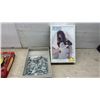 Image 4 : Waddingtons Trump's General Store 300-Piece Puzzle, Art Photo 1000-Piece Puzzle, and More