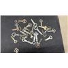 Image 3 : Collection of Antique and Vintage Flat Metal Furniture and Cabinet Keys and More