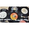 Image 3 : Collection of 45 RPM Vinyl Singles, Atlantic, Capitol, Columbia, and More