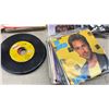 Image 4 : Collection of 45 RPM Vinyl Records, Capitol, CBS, RCA Victor, Mercury, and More