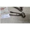 Image 2 : Vintage Mercury Decorative License Plate, Carburetor, Crank Handle, and More